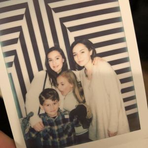 Meet your Posher, Bay